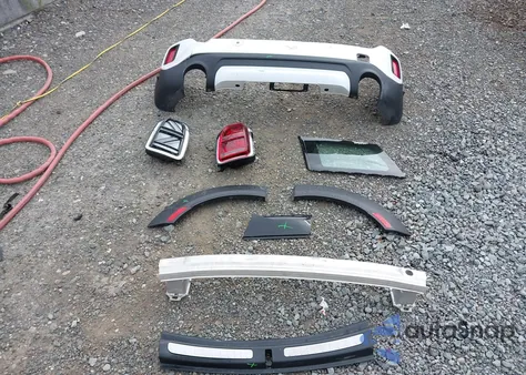 2024 Mini Countryman Cooper S z USA, uszkodzony, nr VIN WMZ83BR07R3S01625